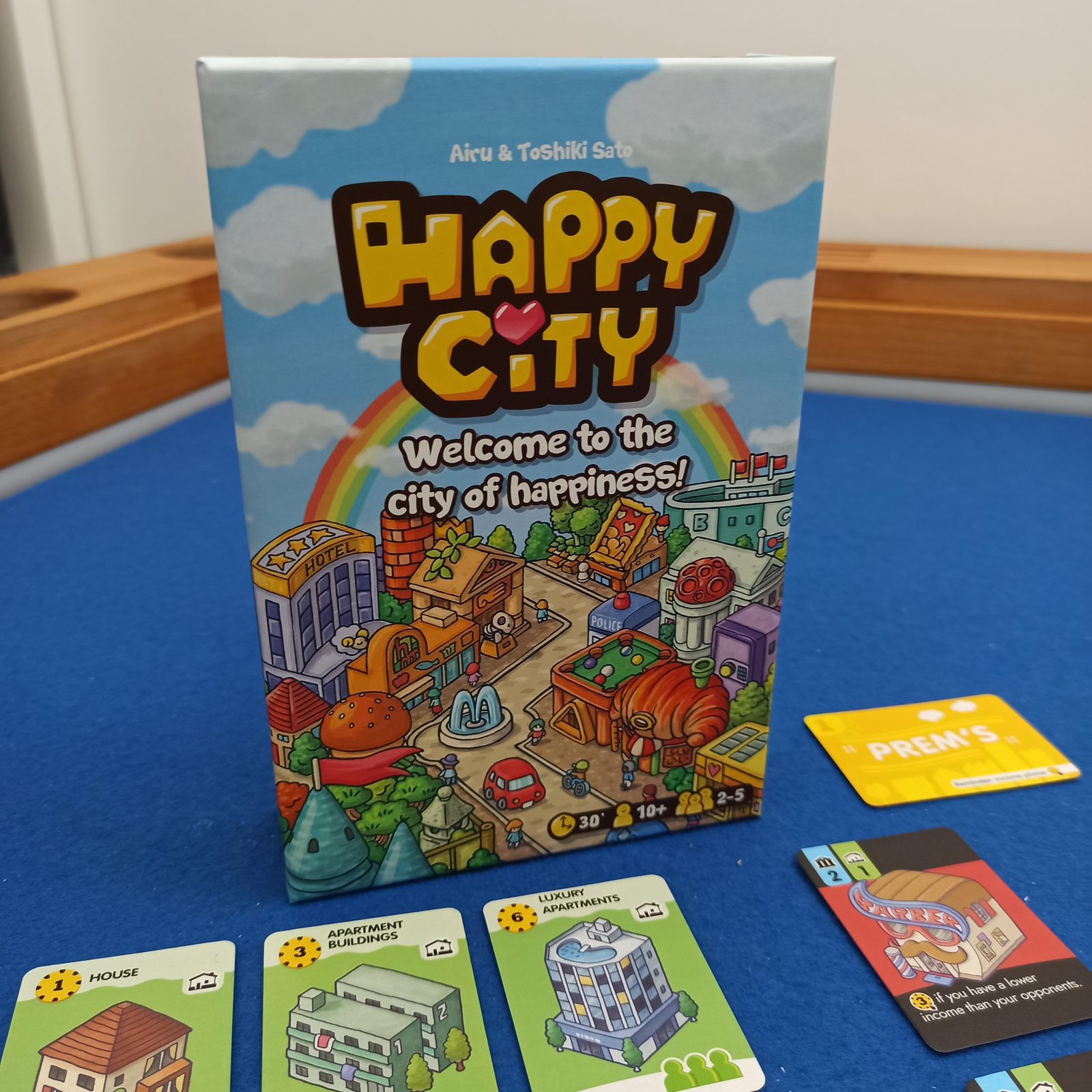 Happy City - Cocktail Games